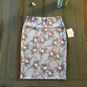 LuLaRoe Pencil Skirt - Cassie Fit